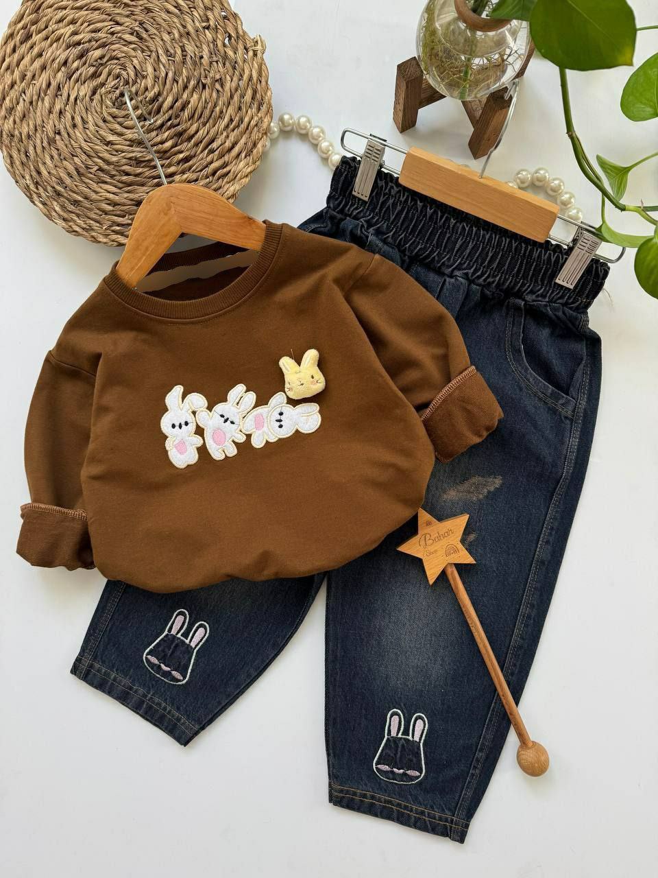 بلوز شلوار خرگوش گلدوزی جین (۱ تا ۷ سال) - Image 4