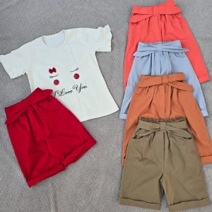 تیشرت شلوارک چشمک(۵ تا۹ سال)